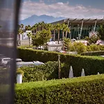 Hotel Airport Garden