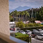 Airport Garden