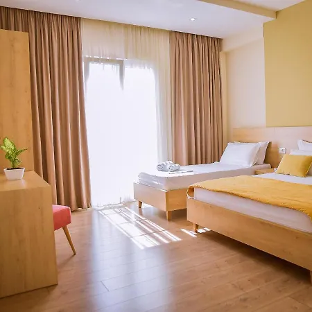 Hotel Airport Garden 3*