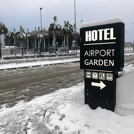 Airport Garden 3* Rinas
