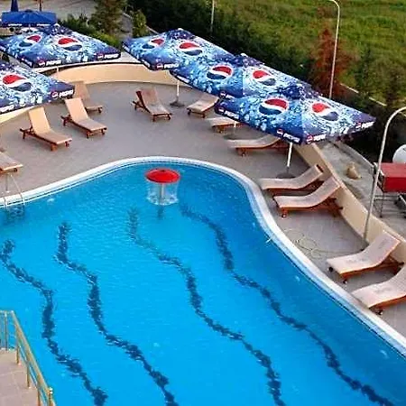 Airport Garden Hotel